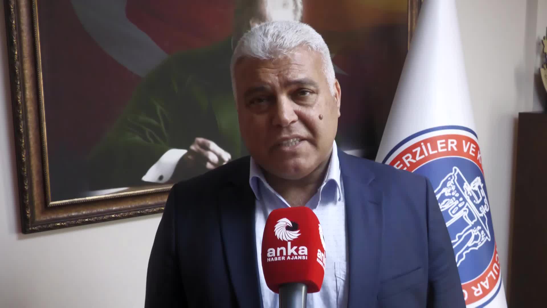 İZMİRLİ TERZİLER: BIÇAK KEMİĞE DAYANDI, ESNAFA CAN SUYU VERİN… BAYRAMLIK HALILAR, KOLTUKLAR ELDE KALDI!