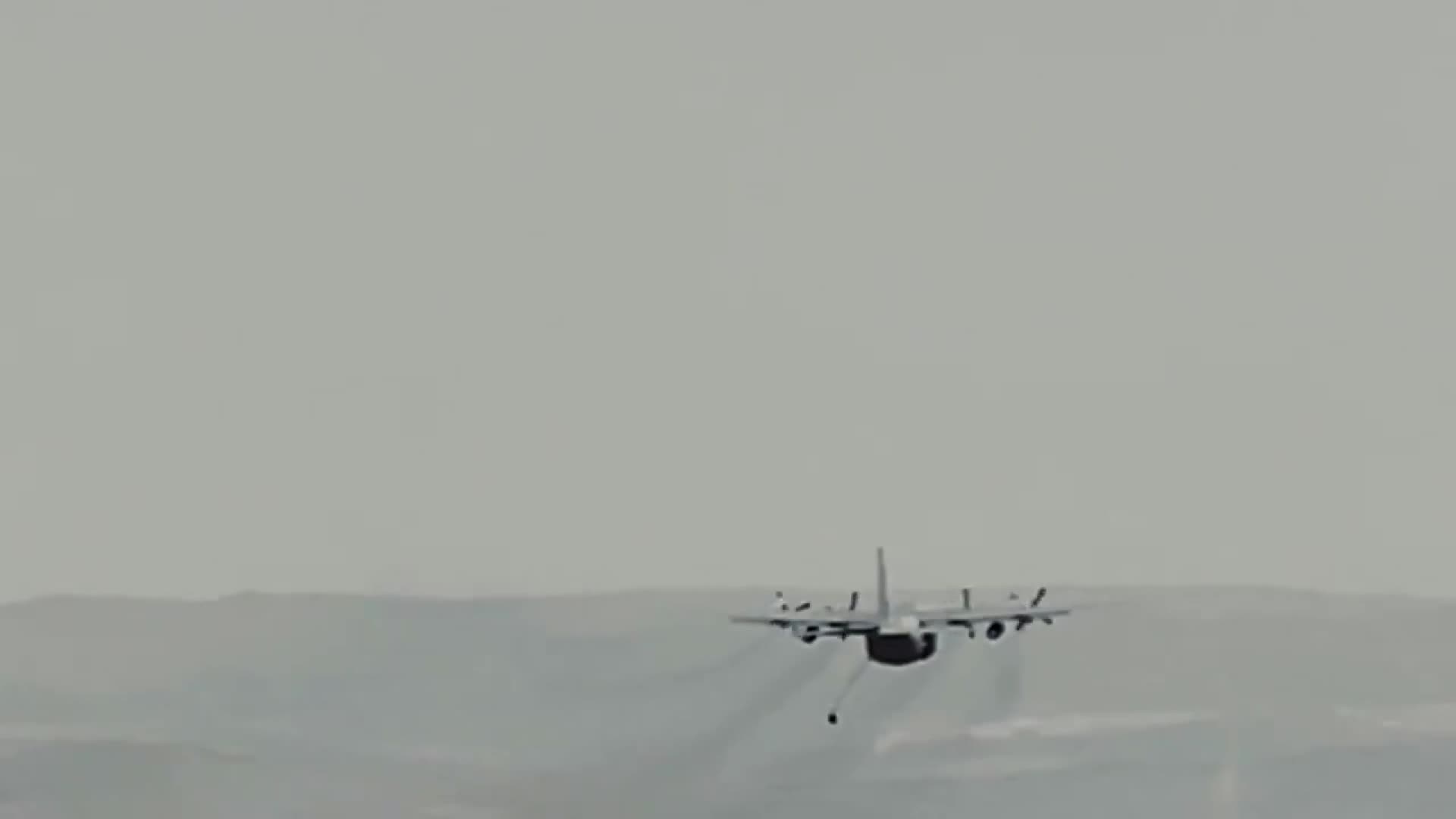 HAVA İNDİRME KOMANDOLARI TATBİKAT YAPTI