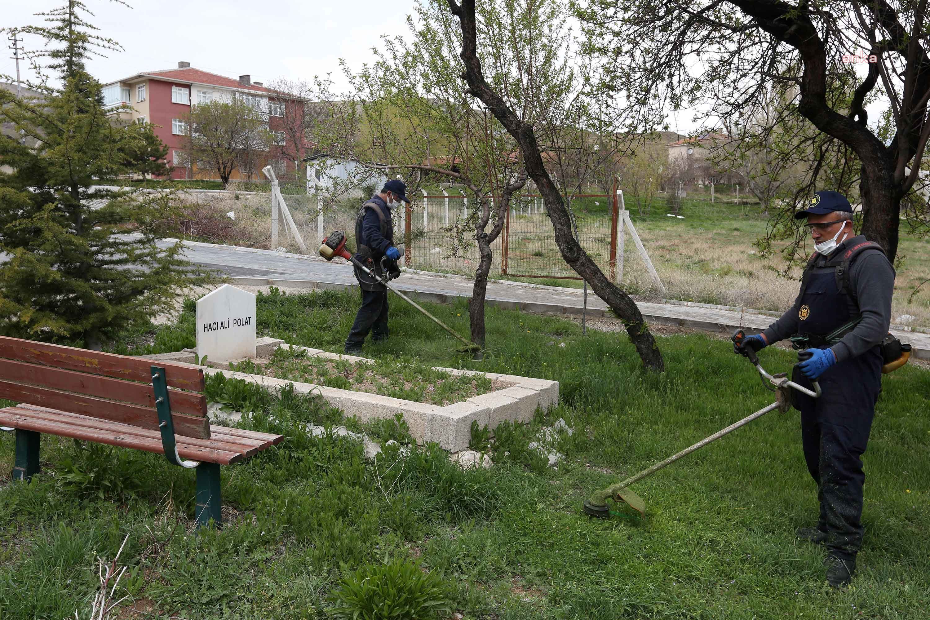 YENİMAHALLE BELEDİYESİ'NDEN İLÇEDE BAYRAM TEMİZLİĞİ