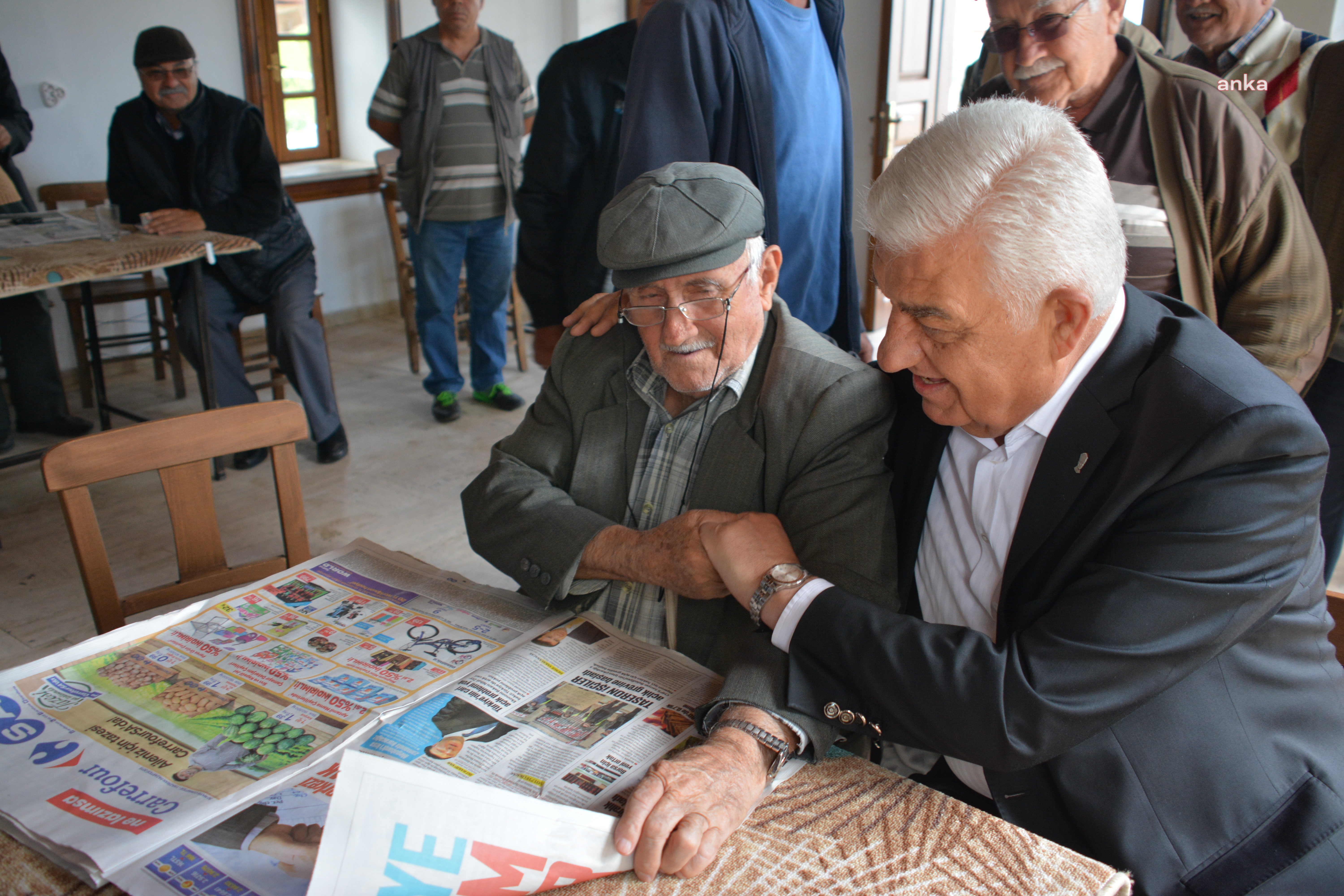 MUĞLA BÜYÜKŞEHİR BELEDİYE BAŞKANI GÜRÜN, ESNAFA MADDİ YARDIM PAKETİ AÇIKLADI