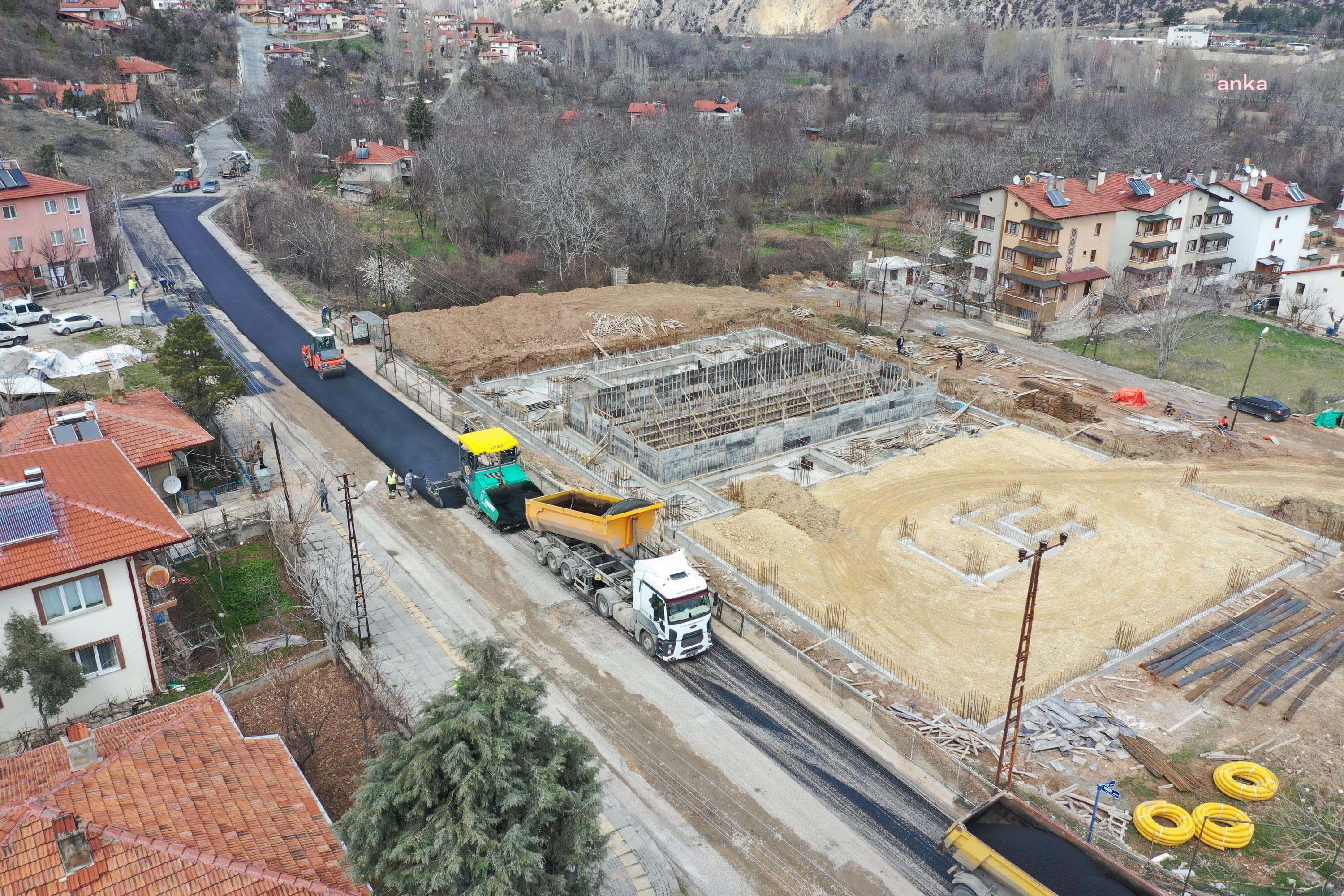 ANKARA BÜYÜKŞEHİR’DEN TAM KAPANMADA ASFALT SEFERBERLİĞİ
