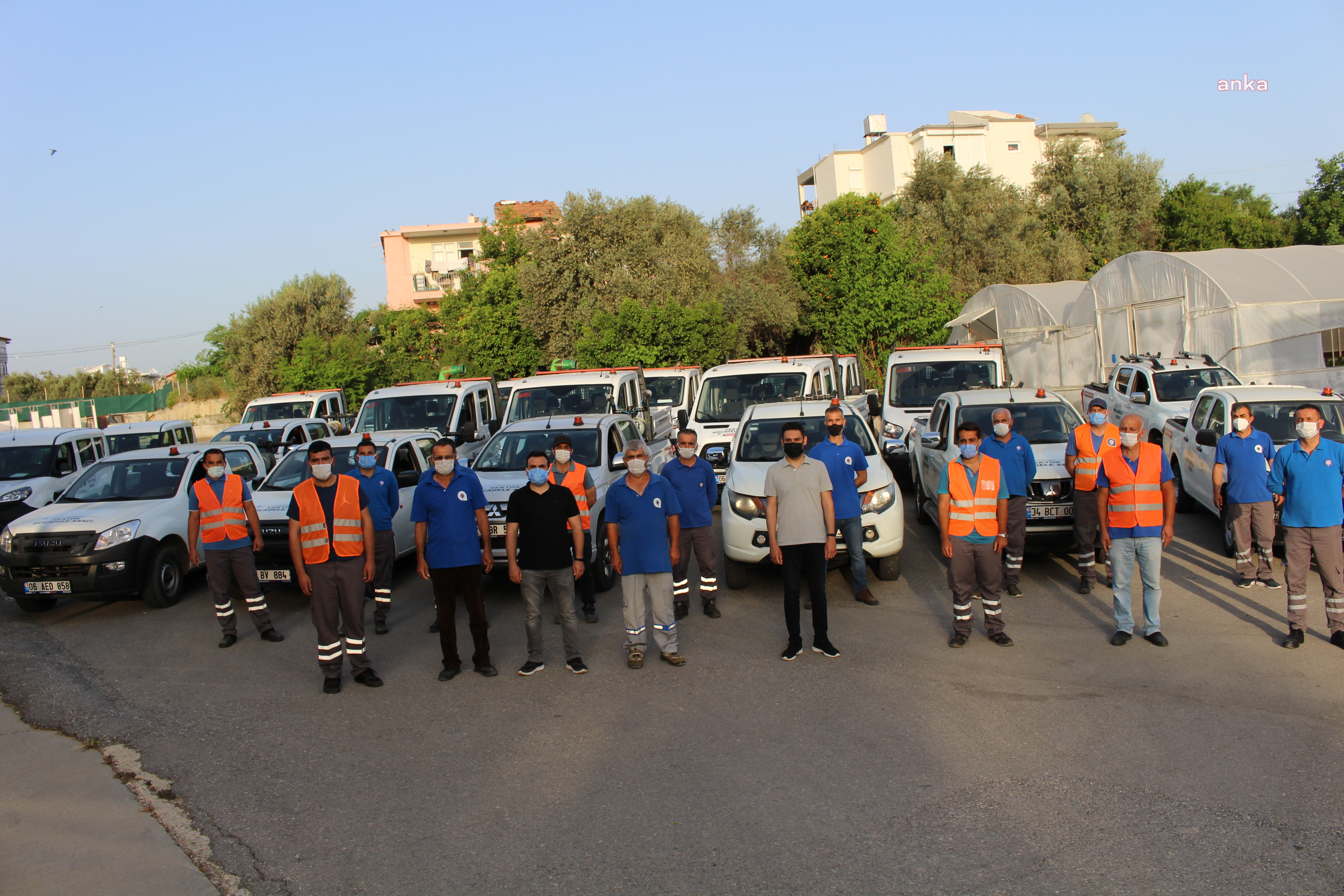 ANTALYA BÜYÜKŞEHİR BELEDİYESİ SİNEKLE MÜCADELEDE YAZ MESAİSİNE BAŞLADI