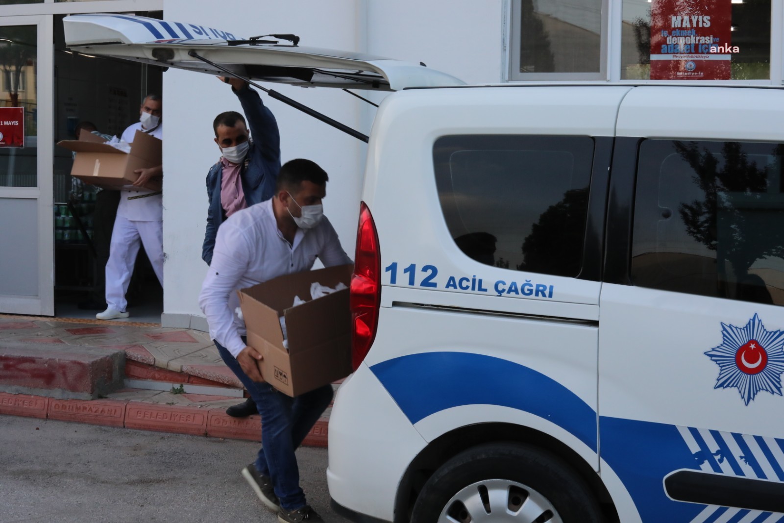 ODUNPAZARI’NDAN EMNİYET MENSUPLARINA İFTAR YEMEĞİ