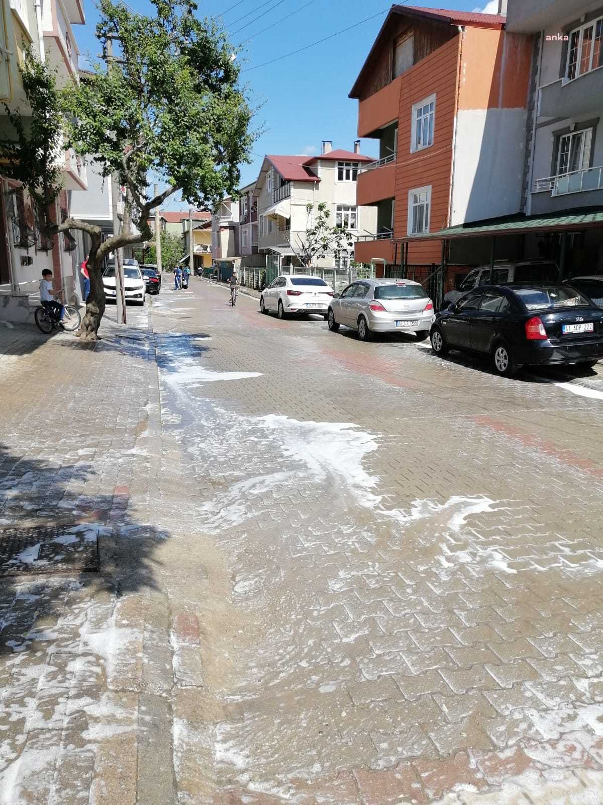 İZMİT BELEDİYESİ KÖYLERDE BAYRAM TEMİZLİĞİ YAPIYOR