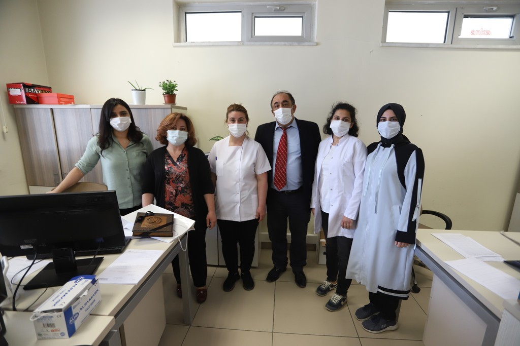 KARTAL BELEDİYESİ’NDEN HEMŞİRELERE MORAL ZİYARETİ