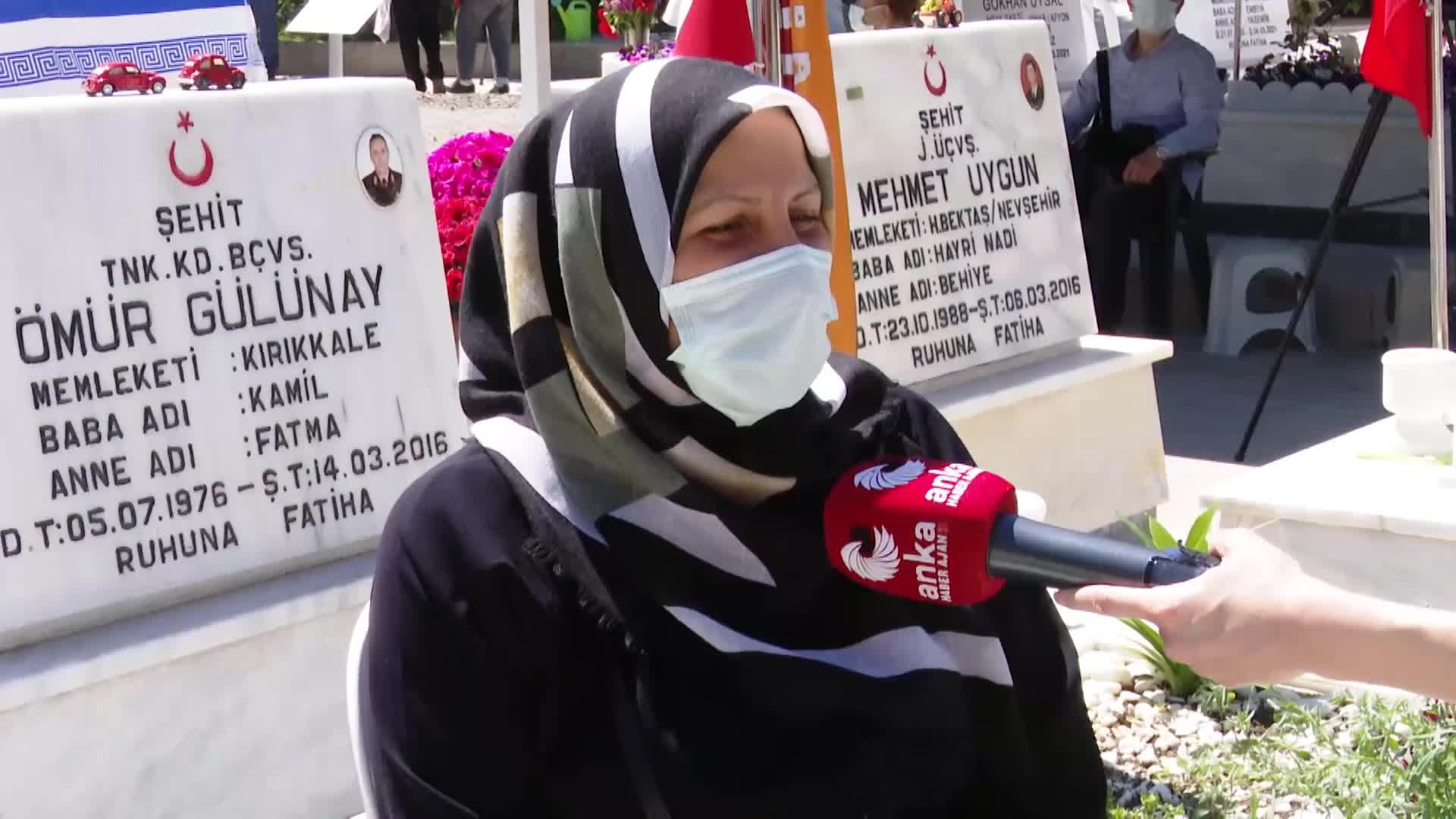 CEBECİ ASKERİ ŞEHİTLİĞİ'NDE HÜZÜNLÜ BAYRAM...