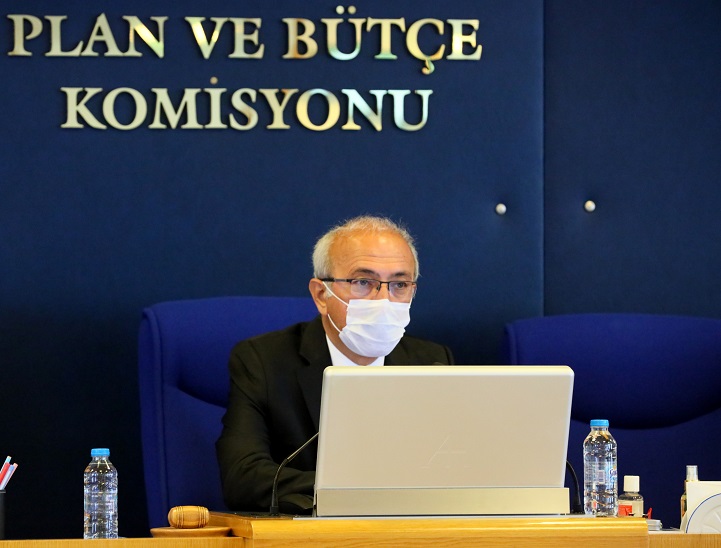 İŞÇİ ÇIKARMAYI YASAKLAYAN TEKLİF KOMİSYONDA KABUL EDİLDİ