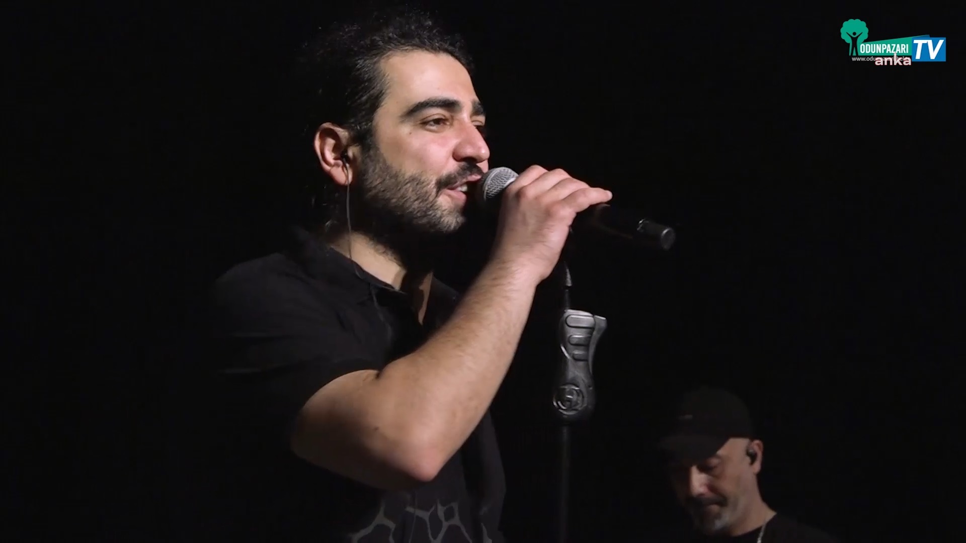 ODUNPAZARI BELEDİYESİ'NDEN ANLAMLI BAYRAM KONSERLERİ