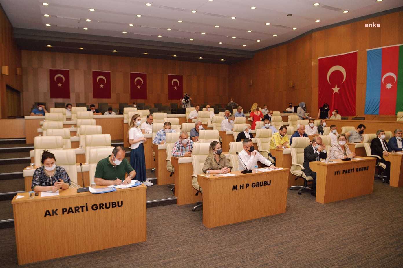 ÇUKUROVA BELEDİYE MECLİSİ İSRAİL'İ KINADI