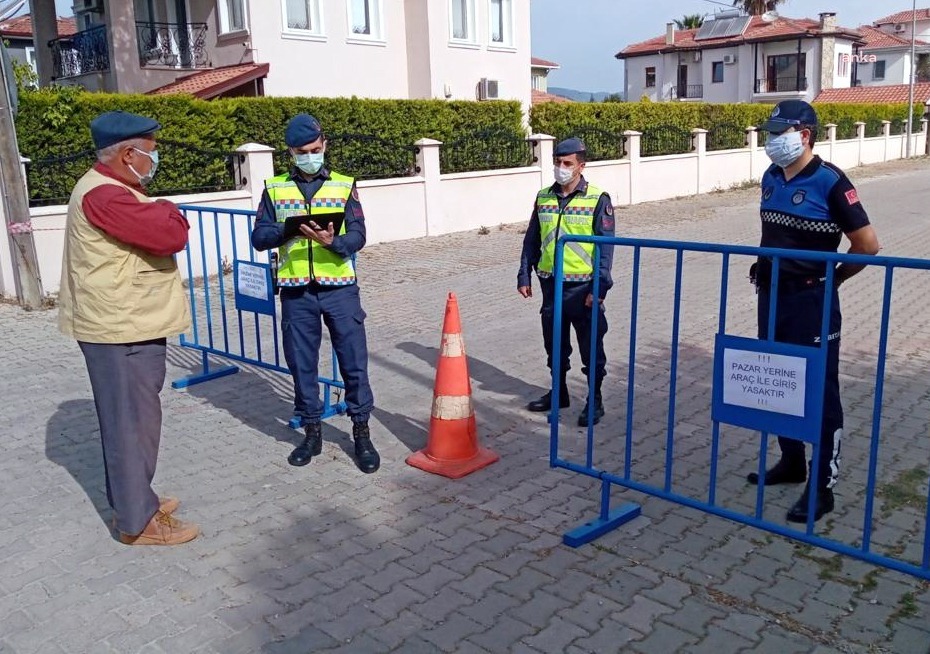 TAM KAPANMA SÜRECİNDE MUĞLA’DA BİN 454 KİŞİYE CEZA KESİLDİ