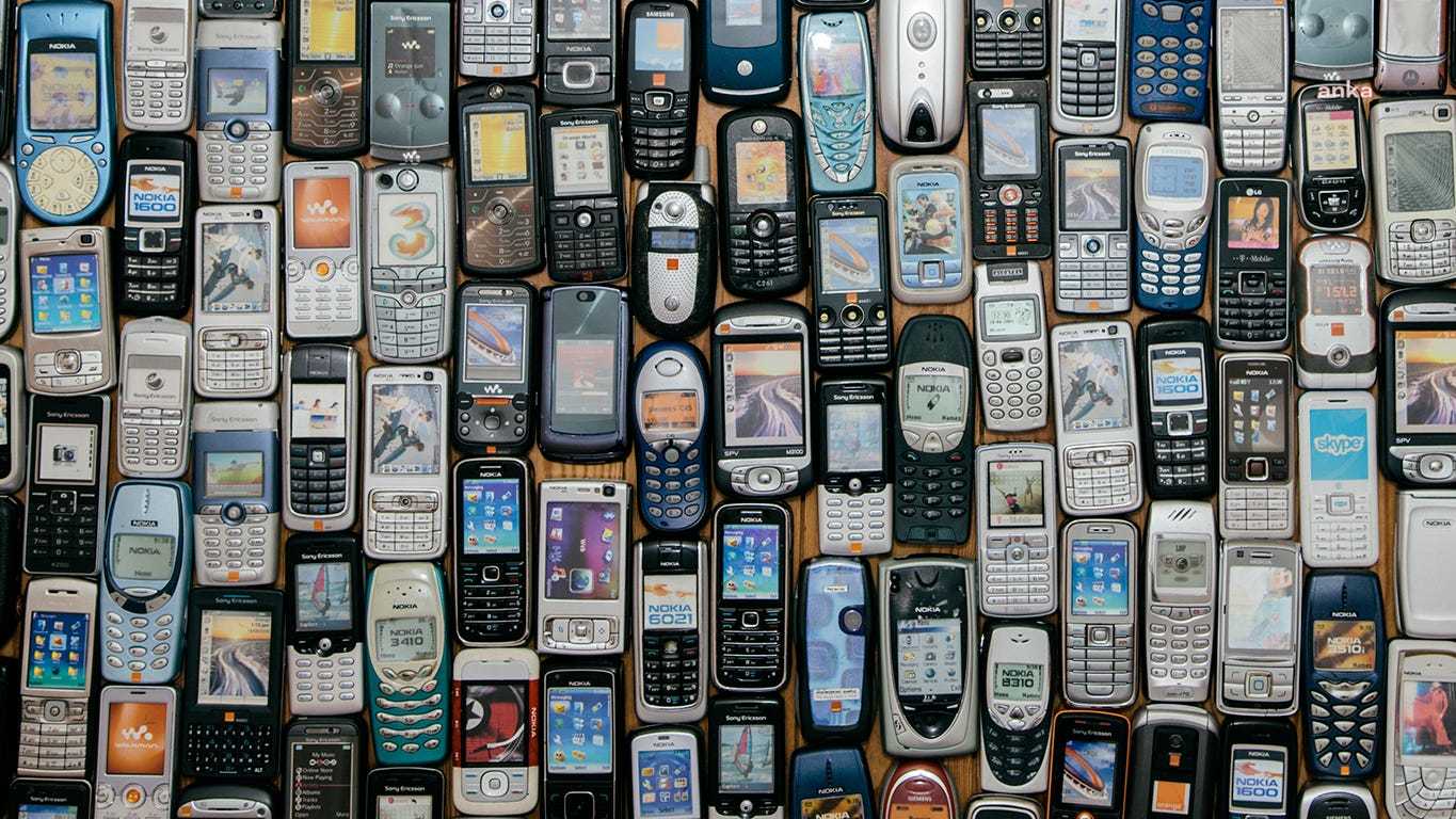 "KAÇAK HER 10 TELEFONDAN 8’İ İNTERNETTEN SATILIYOR"