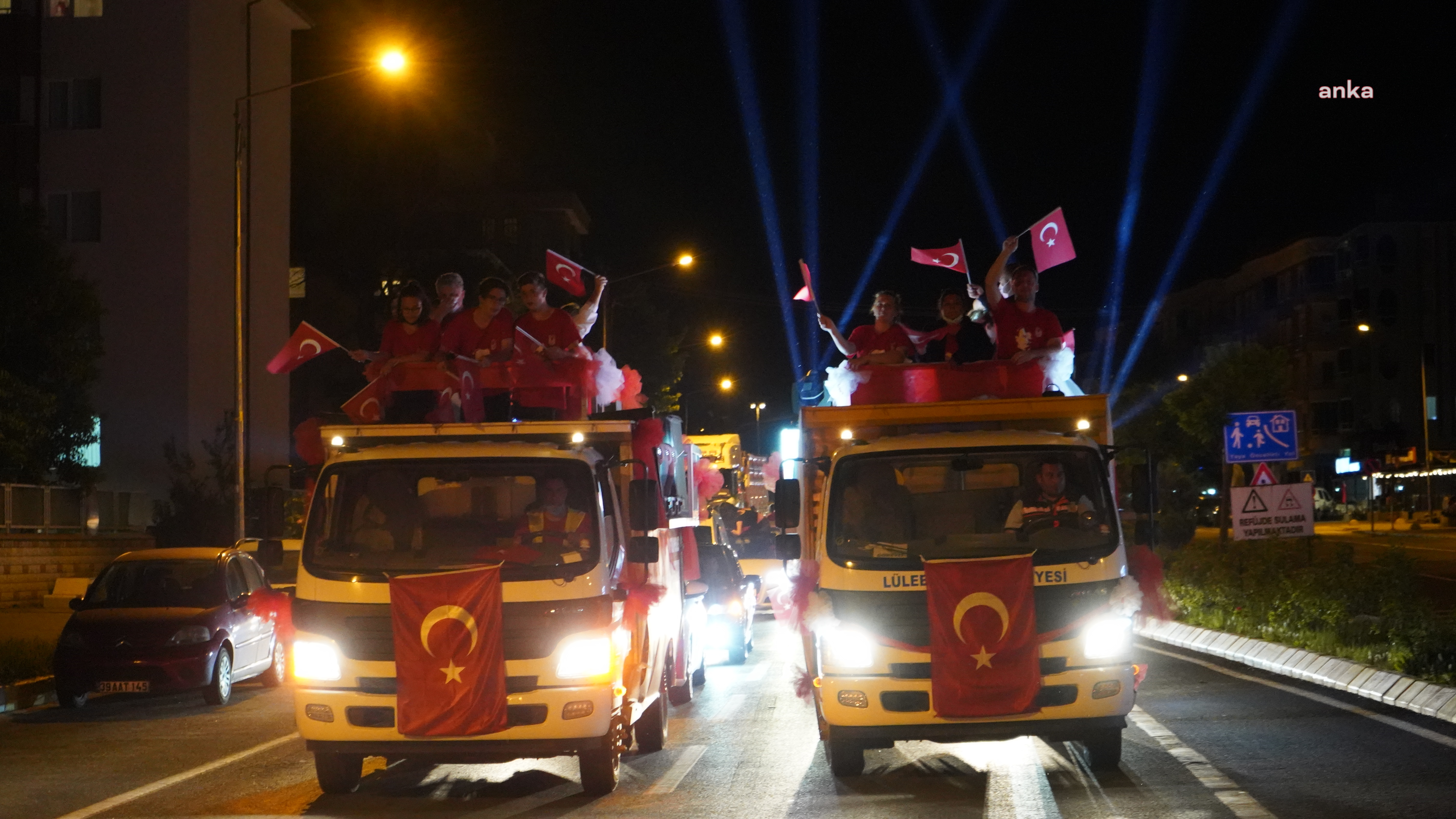 LÜLEBURGAZ’DAN 19 MAYIS MESAJI: “BAĞIMSIZLIK MEŞALESİ HİÇ SÖNMEYECEK”