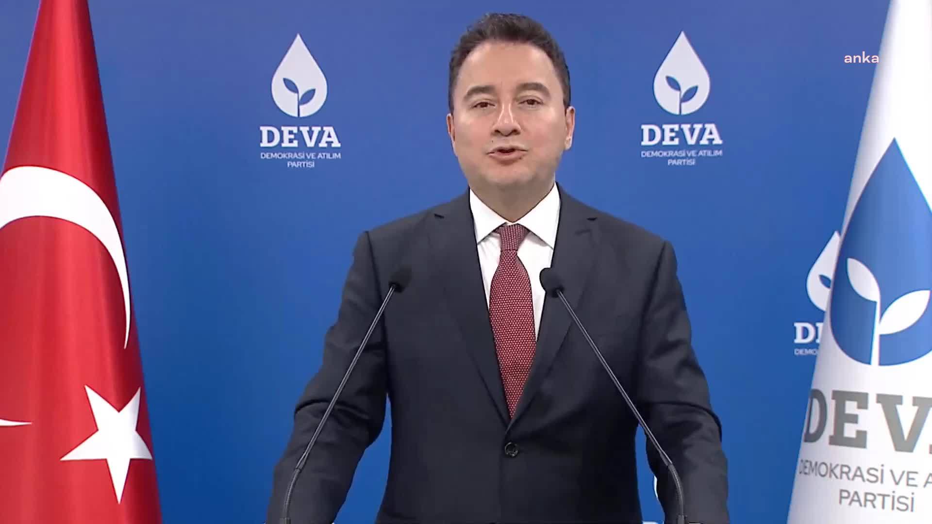 BABACAN'DAN AKŞENER'E DESTEK: "SALDIRIYI KINIYOR, GEÇMİŞ OLSUN DİLEKLERİMİ İLETİYORUM"