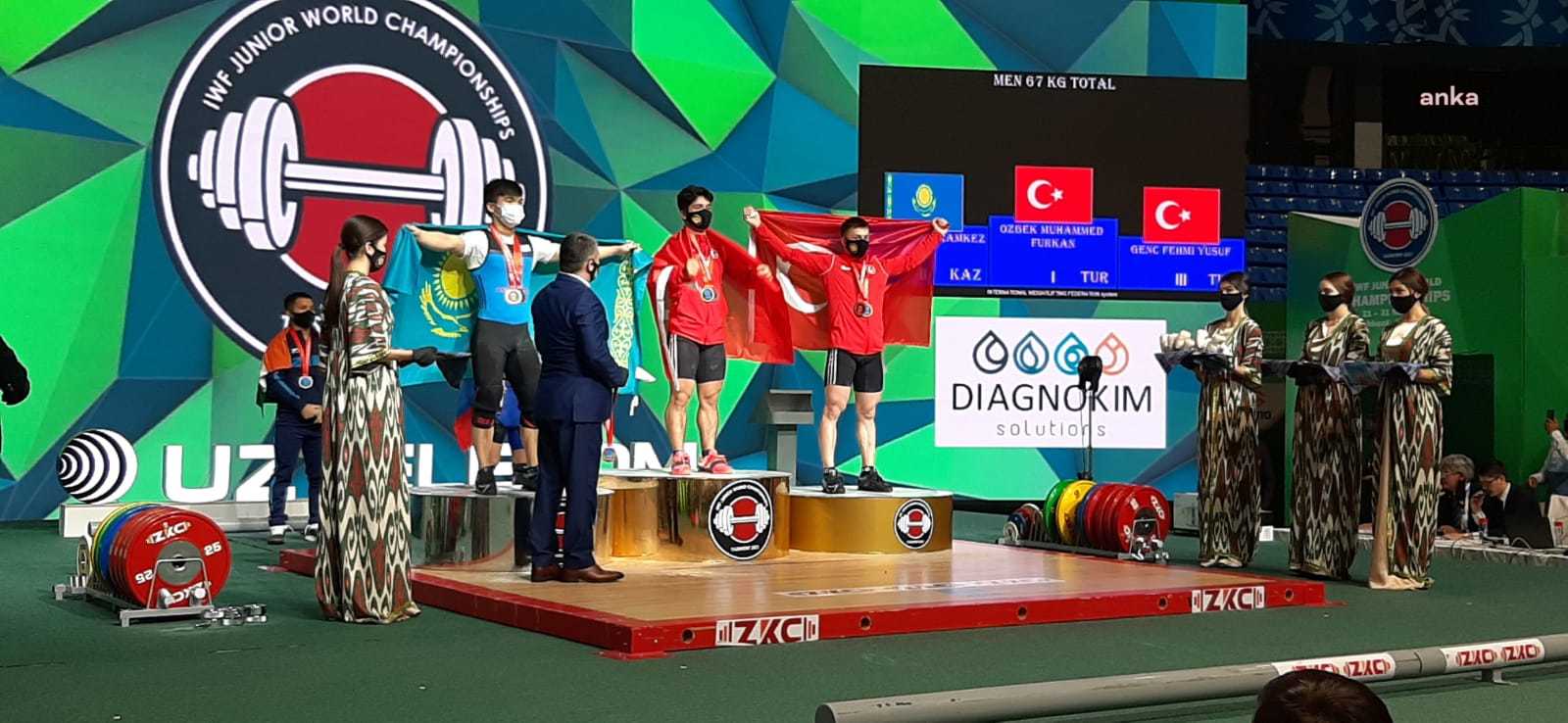 GENÇLER DÜNYA HALTER ŞAMPİYONU ASKİ SPOR’DAN: MUHAMMED FURKAN ÖZBEK OLİMPİYAT VİZESİ ALDI