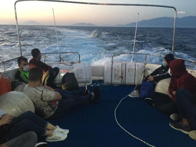 BODRUM AÇIKLARINDA SÜRÜKLENEN GÖÇMENLER KURTARILDI