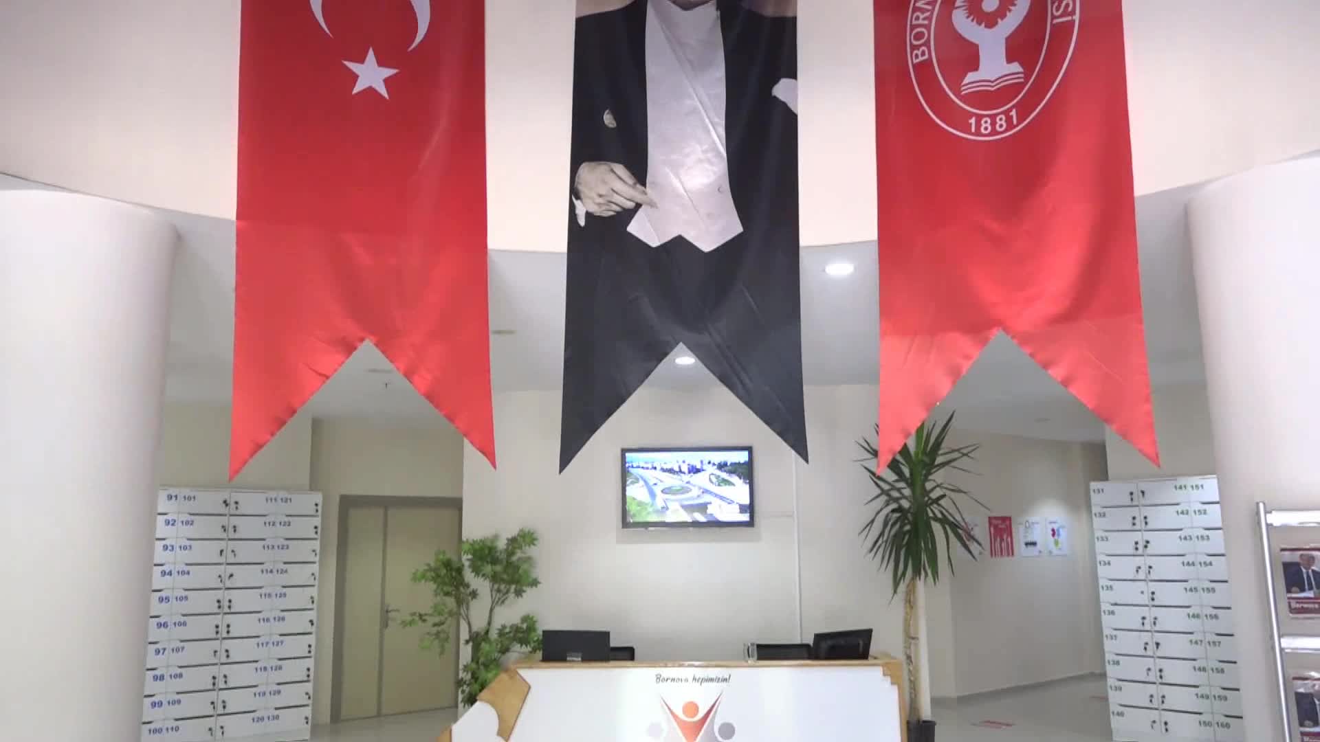BORNOVA SPOR KURSLARI CANLI DERSLERLE DEVAM EDİYOR