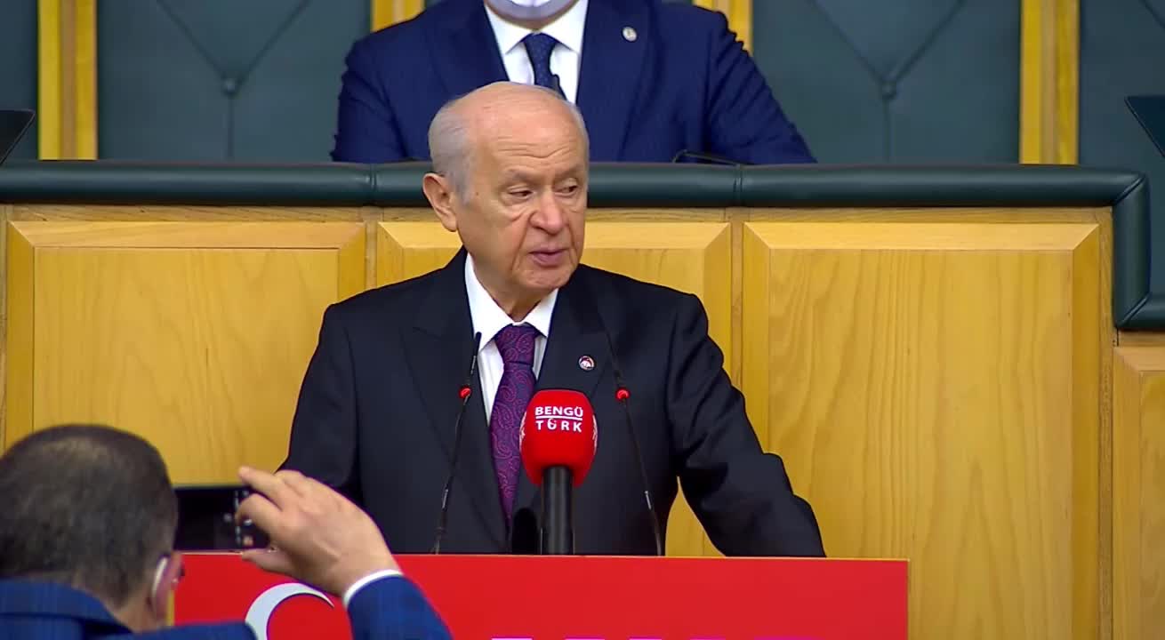 BAHÇELİ’DEN İMAM TEPKİSİ: ATATÜRK’E TAHAMMÜLSÜZLÜK, TÜRKİYE CUMHURİYETİ’NE TAHAMMÜLSÜZLÜKTÜR