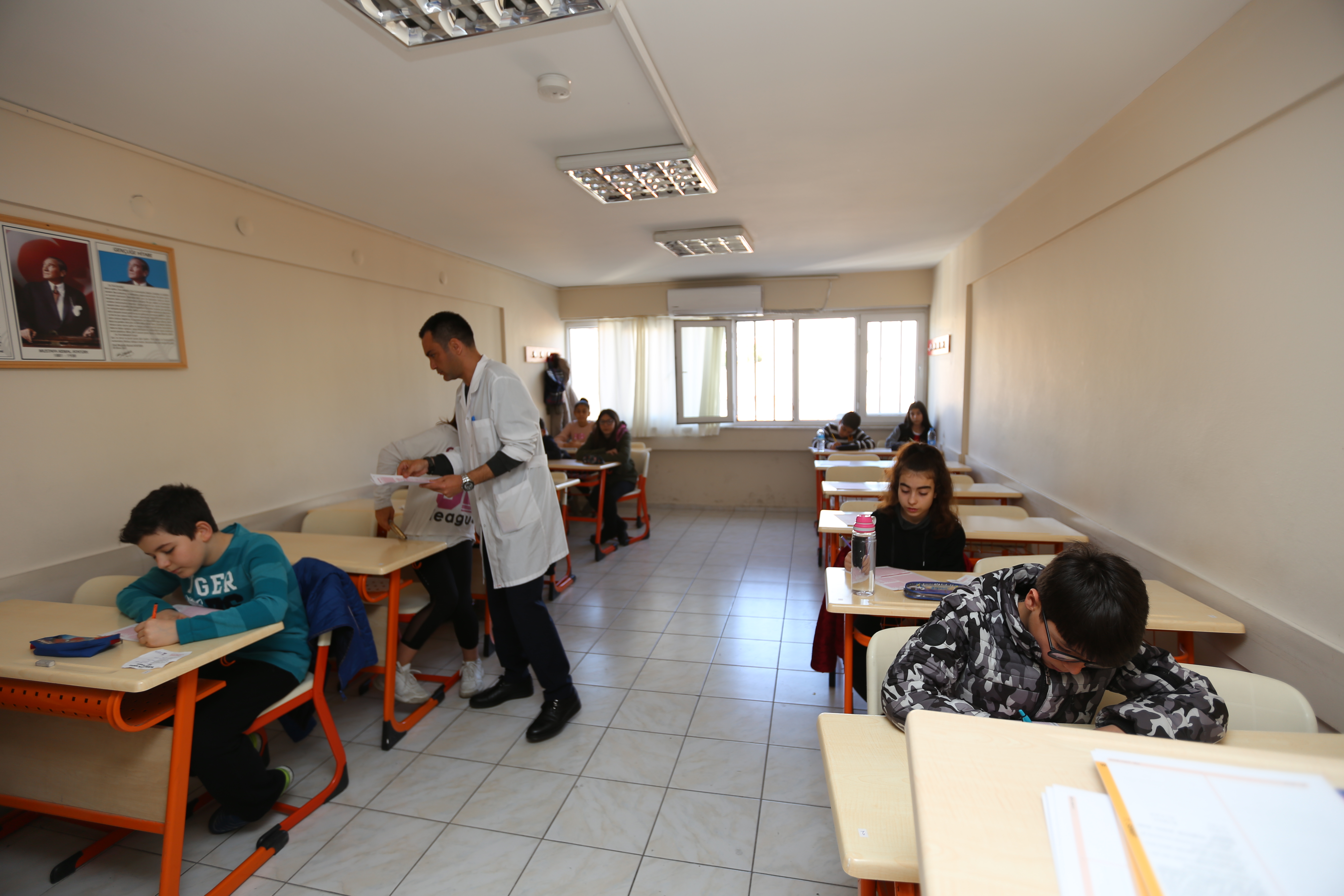 EFESEM AKADEMİ’DE BURSLULUK SINAVI HEYECANI