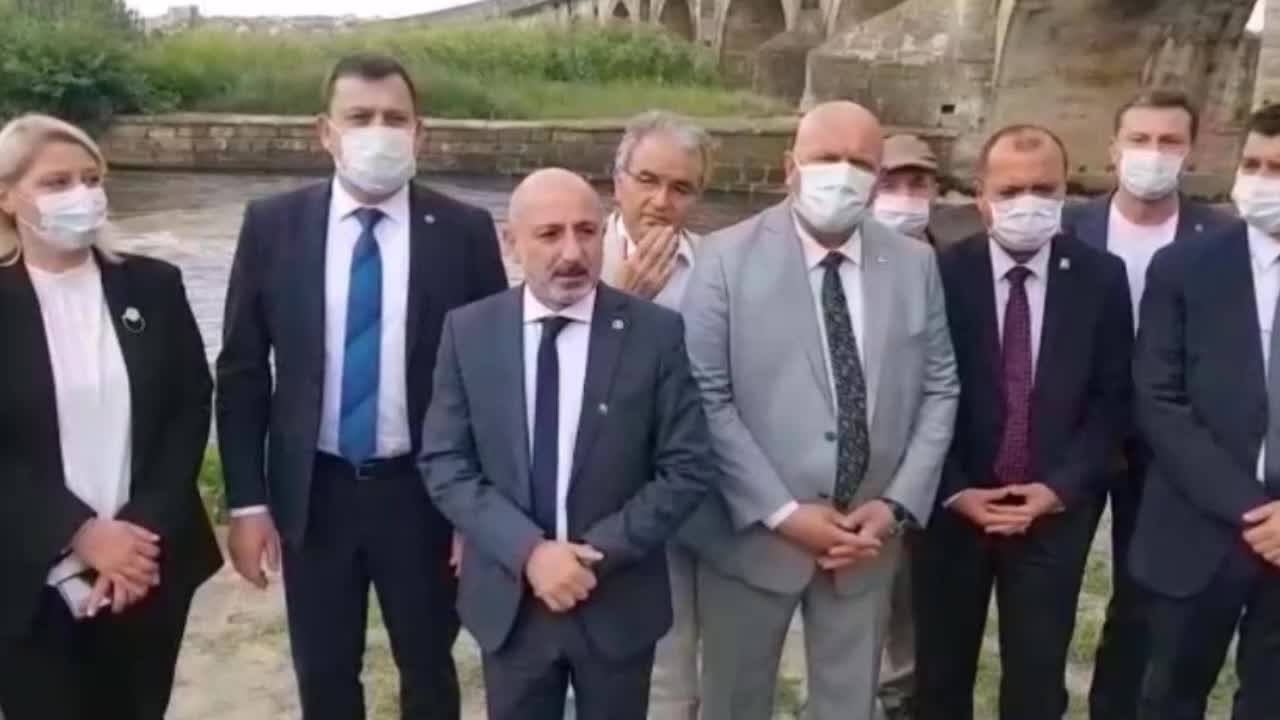CHP’Lİ ÖZTUNÇ: "İSTANBUL KANALI DA YAPILIRSA TAM ANLAMIYLA MARMARA'NIN TABUTUNA DÖRDÜNCÜ ÇİVİYİ ÇAKMIŞ OLACAKSINIZ"