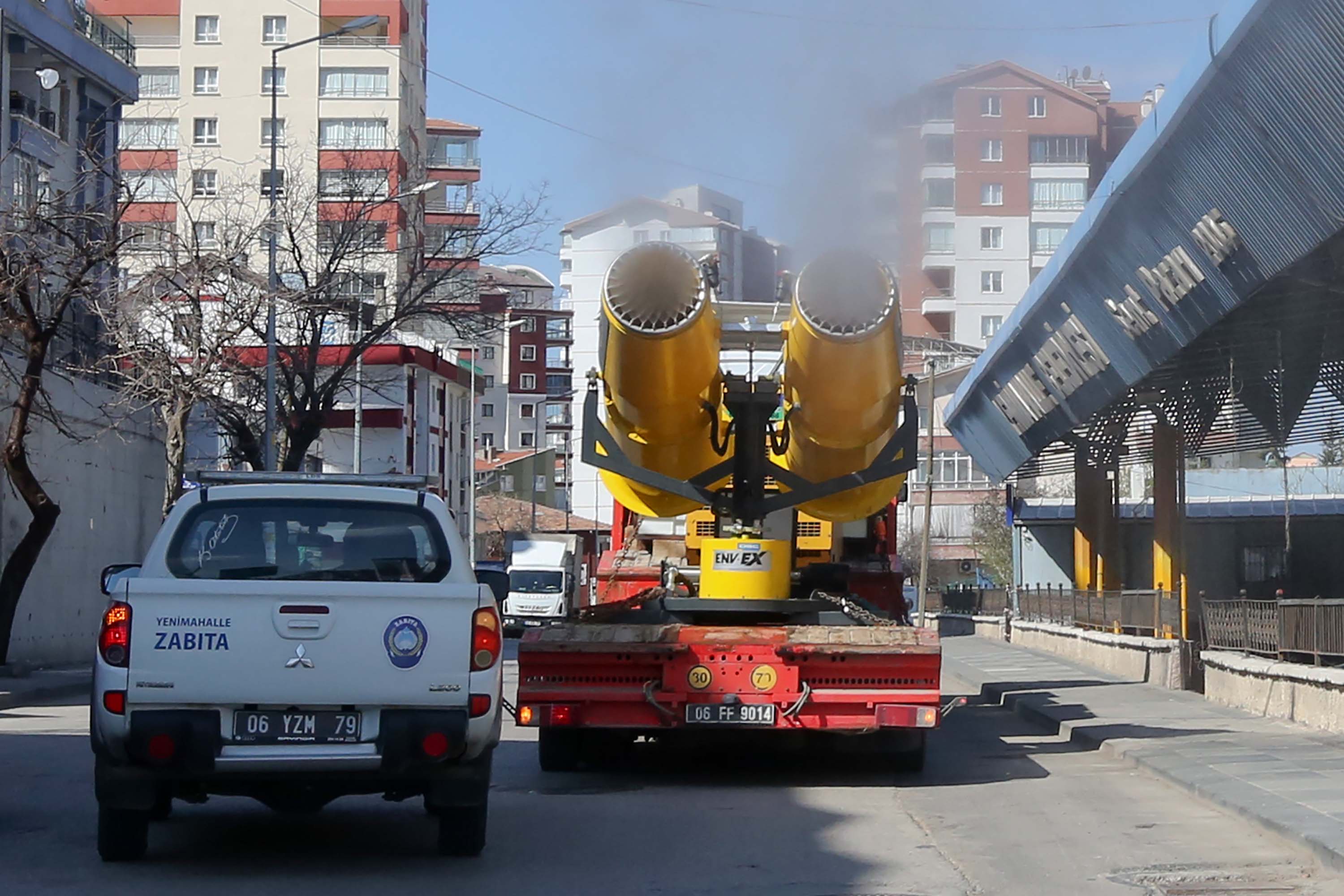 YENİMAHALLE'DE KORONAYA KARŞI ORTAK MÜCADELE