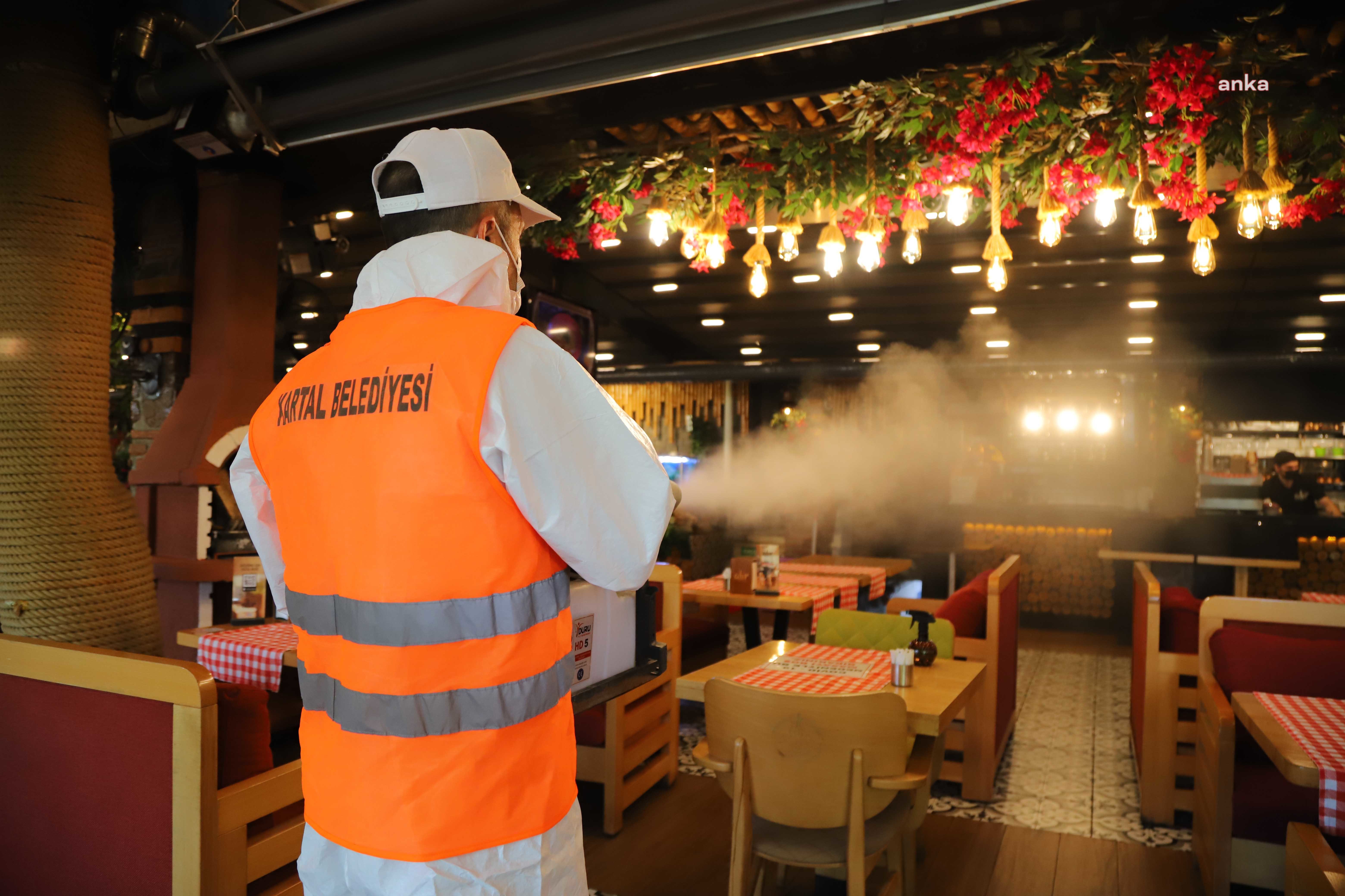 KARTAL BELEDİYESİ, KAFE VE RESTORANLAR DEZENFEKTE EDİYOR