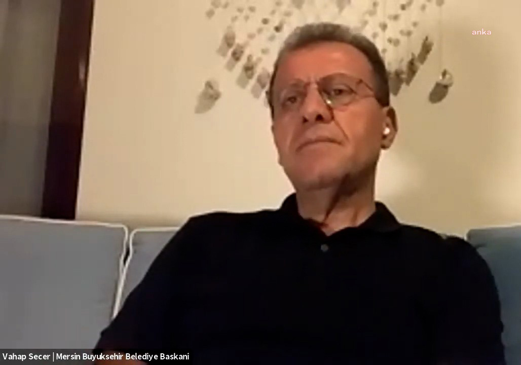 VAHAP SEÇER: “BİZ HER ŞEYİN EĞİTİMLE HALLOLACAĞINI DÜŞÜNÜYORUZ”
