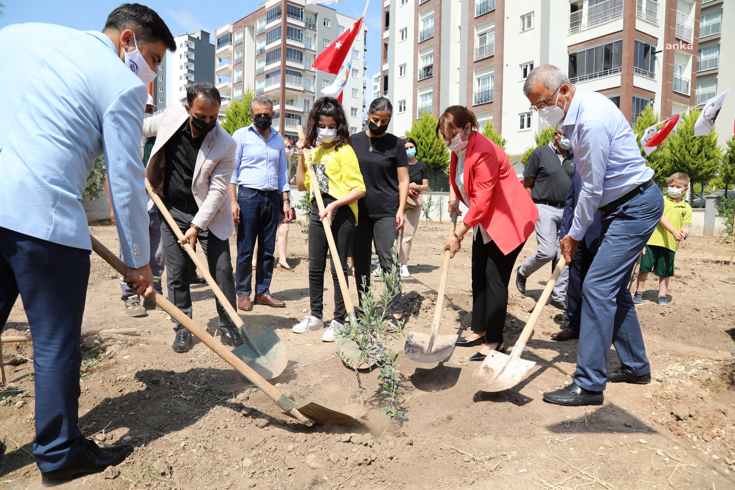 MEZİTLİ'DE TRAFİK KAZASINDA YAŞAMINI YİTİREN KORAY'IN ADI KORULUKTA YAŞAYACAK