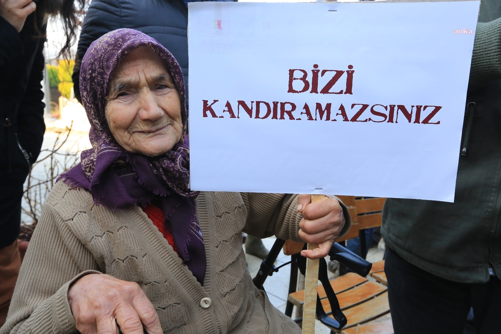 EFES BELEDİYE BAŞKANI SENGEL: "DOĞA TALANINA KARŞI EFES SELÇUK YAŞAMA SAHİP ÇIKACAK"