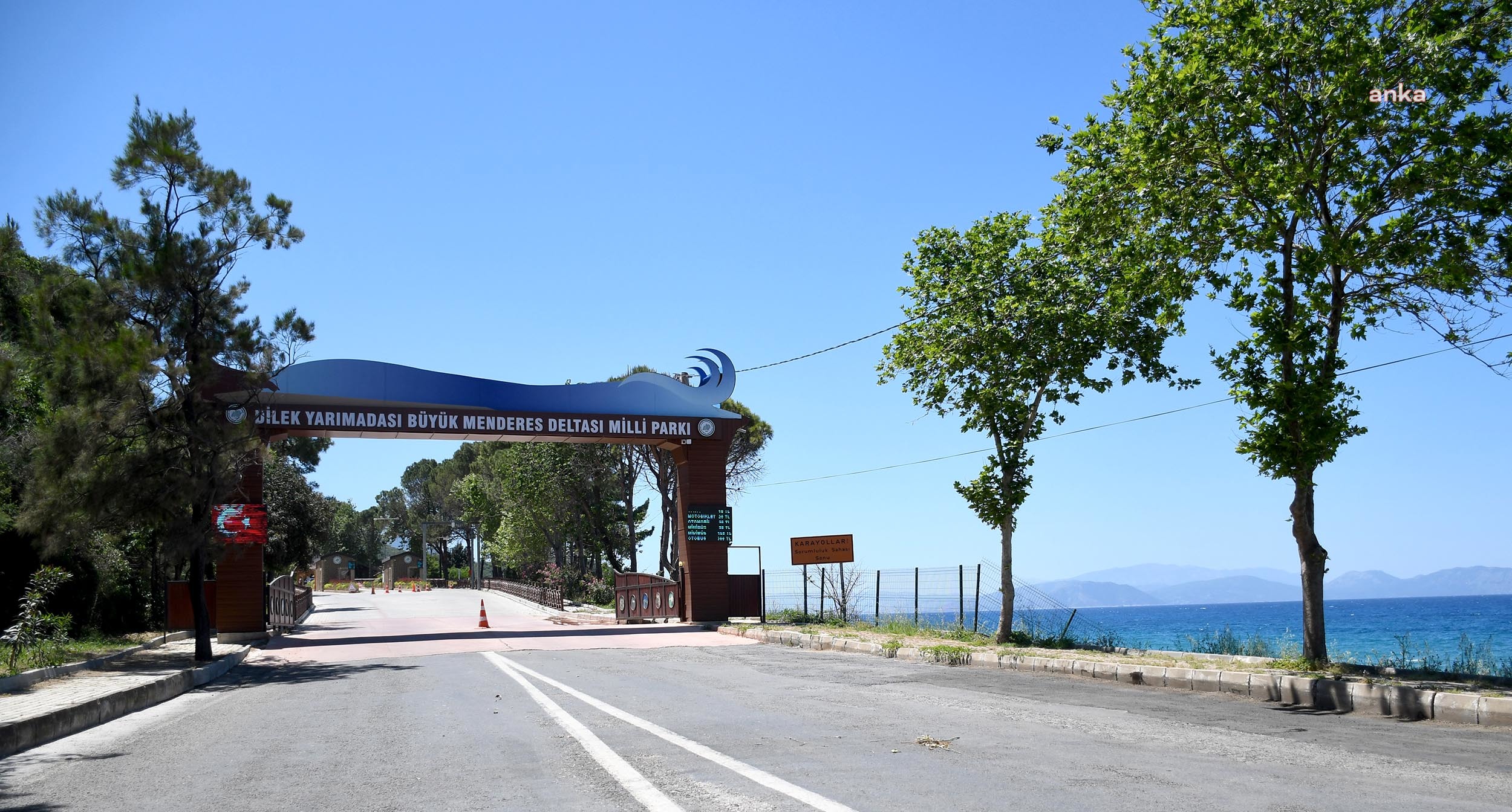 KUŞADASI BELEDİYESİ'NİN DE KATILDIĞI MİLLİ PARK İHALESİNİ SÖKE'DEN BİR FİRMA KAZANDI