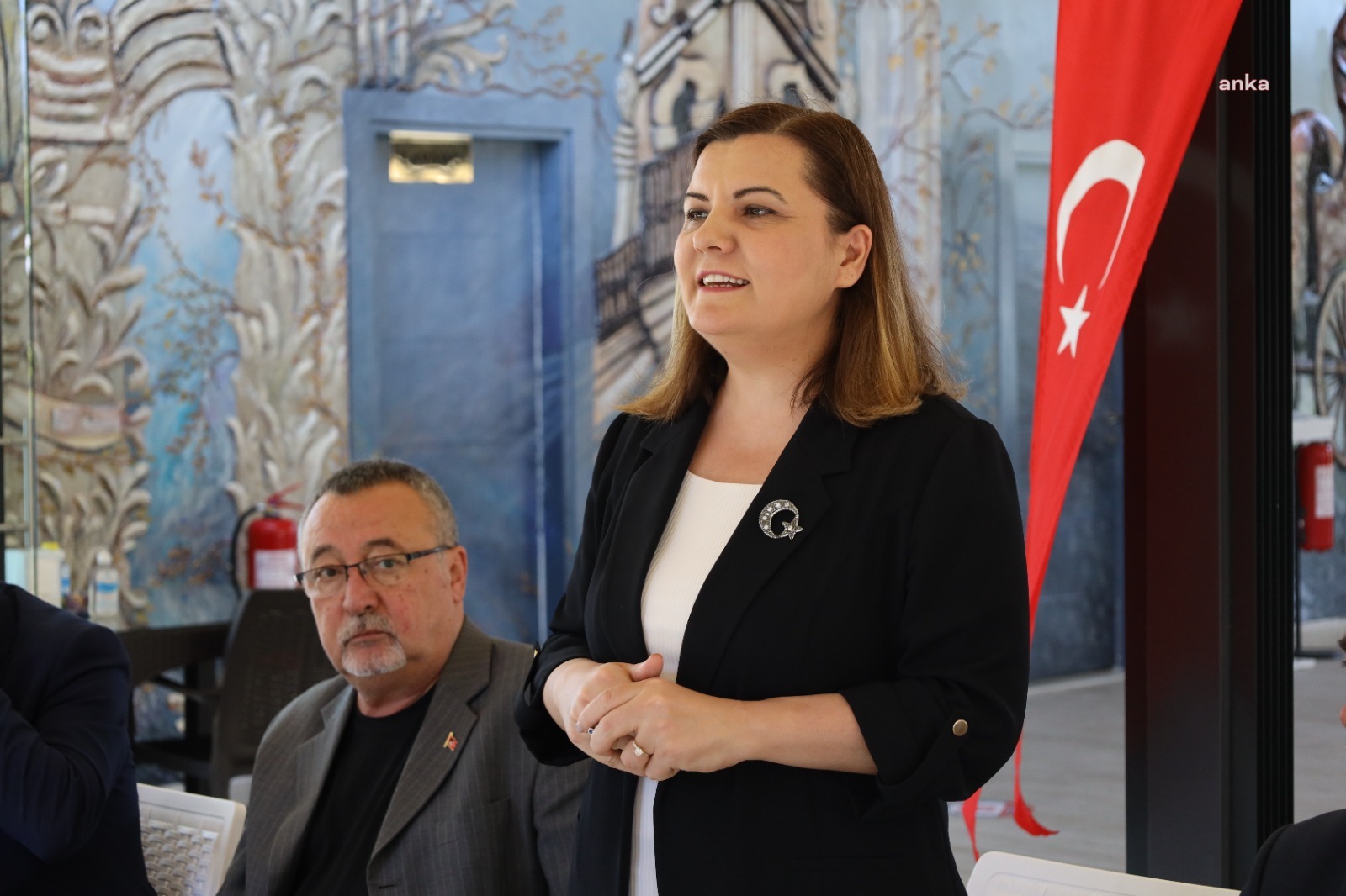 İZMİT BELEDİYE BAŞKANI HÜRRİYET, GÖÇMEN DERNEKLERİ İLE BULUŞTU