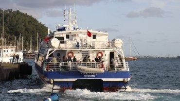 MARMARİS'DEKİ DENİZ GÜMRÜK KAPISI'NIN GELEN YOLCU GİRİŞİNE TERMAL KAMERA TAKILDI