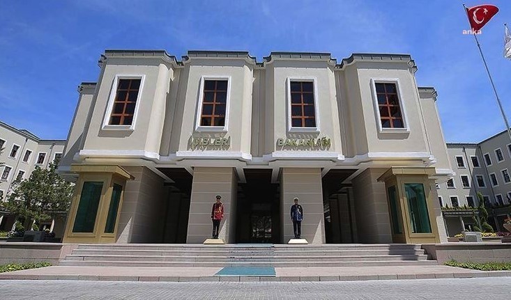 İÇİŞLERİ BAKANLIĞI: 13 DEAŞ TERÖR ÖRGÜTÜ MENSUBU YAKALANDI