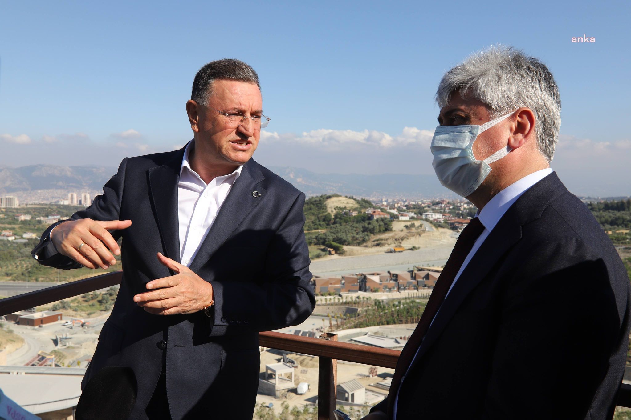 HATAY VALİSİ DOĞAN VE BELEDİYE BAŞKANI SAVAŞ, EXPO ALANINI ZİYARET ETTİ
