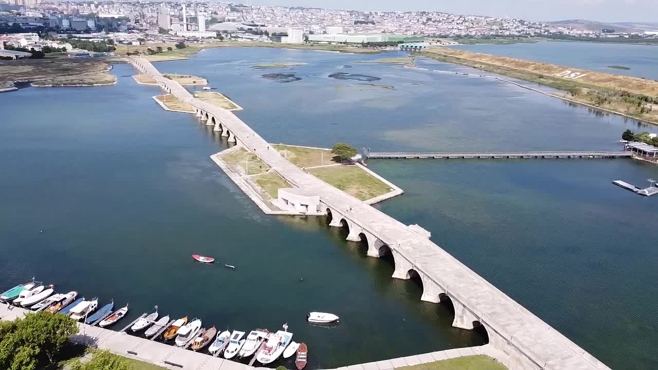 MİMAR SİNAN’IN "ŞAHESERİ" ÇÖKÜYOR