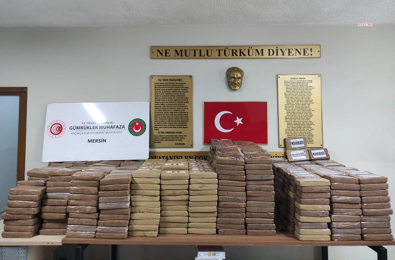 BAKAN MUŞ AÇIKLADI: MERSİN LİMANI'NDA 1 TON KOKAİN YAKALANDI