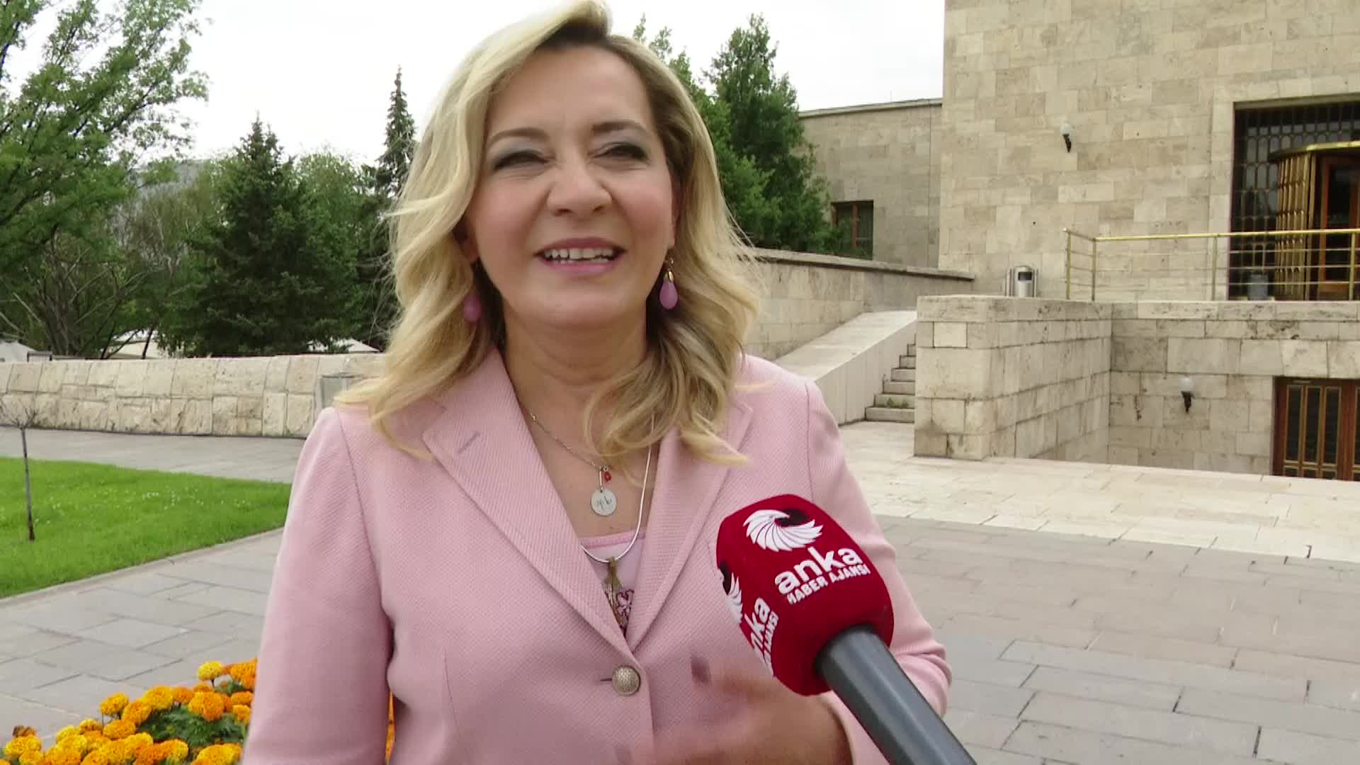 DEMİREL ÖLÜMÜNÜN 6. YILINDA ANILIYOR... ISPARTA MİLLETVEKİLİ AYLİN CESUR: "DAVASI TÜRK MİLLETİNİN DEMOKRASİ VE KALKINMA DAVASIYDI"