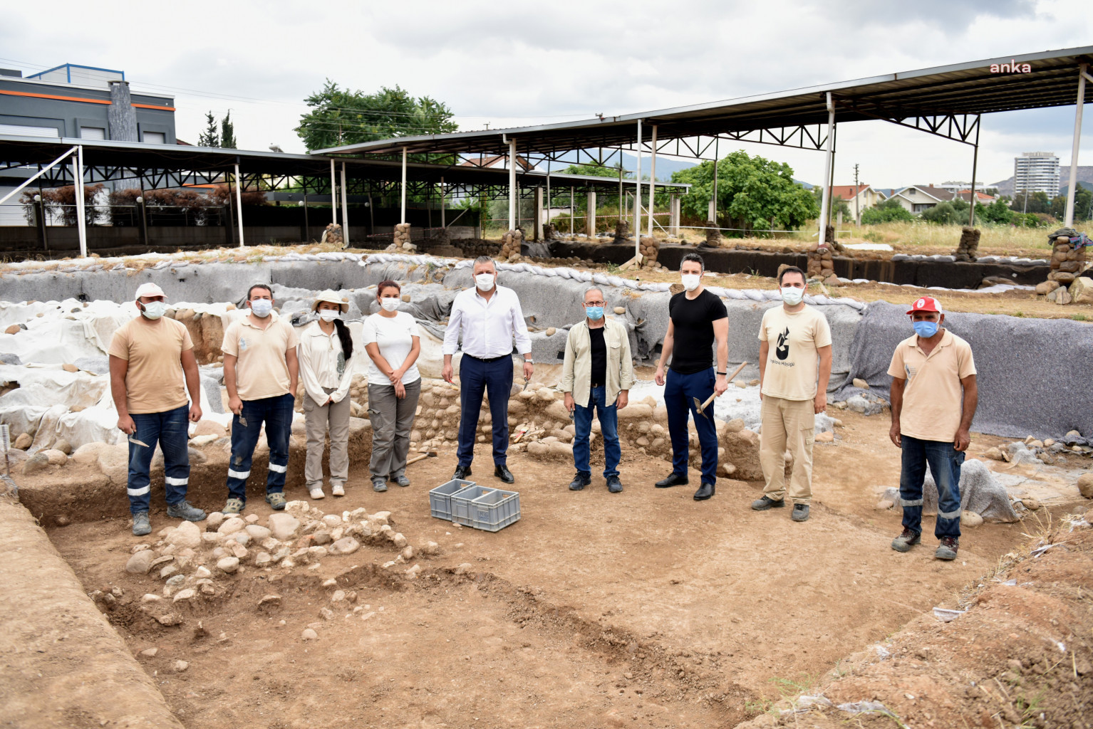 BORNOVA BELEDİYESİ PERSONELİ, YASSITEPE HÖYÜĞÜ’NDE KAZI ÇALIŞMALARINA KATILACAK