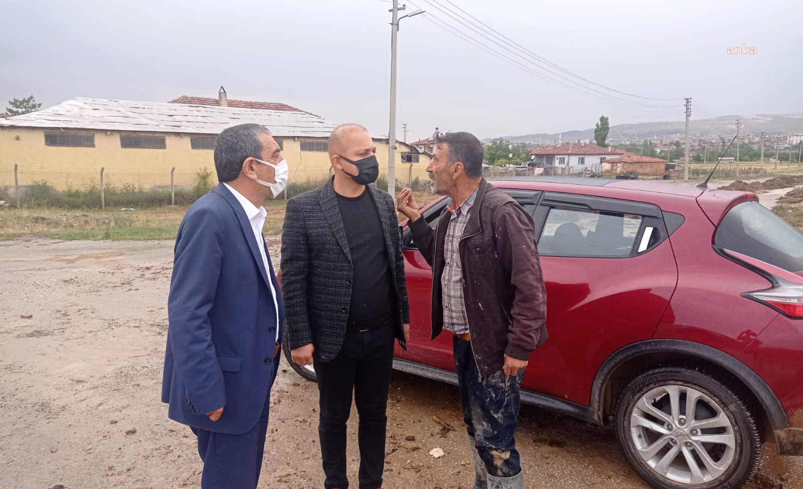 CHP’Lİ AHMET ÖNAL: VATANDAŞIN SESİNİ DUYAN YOK