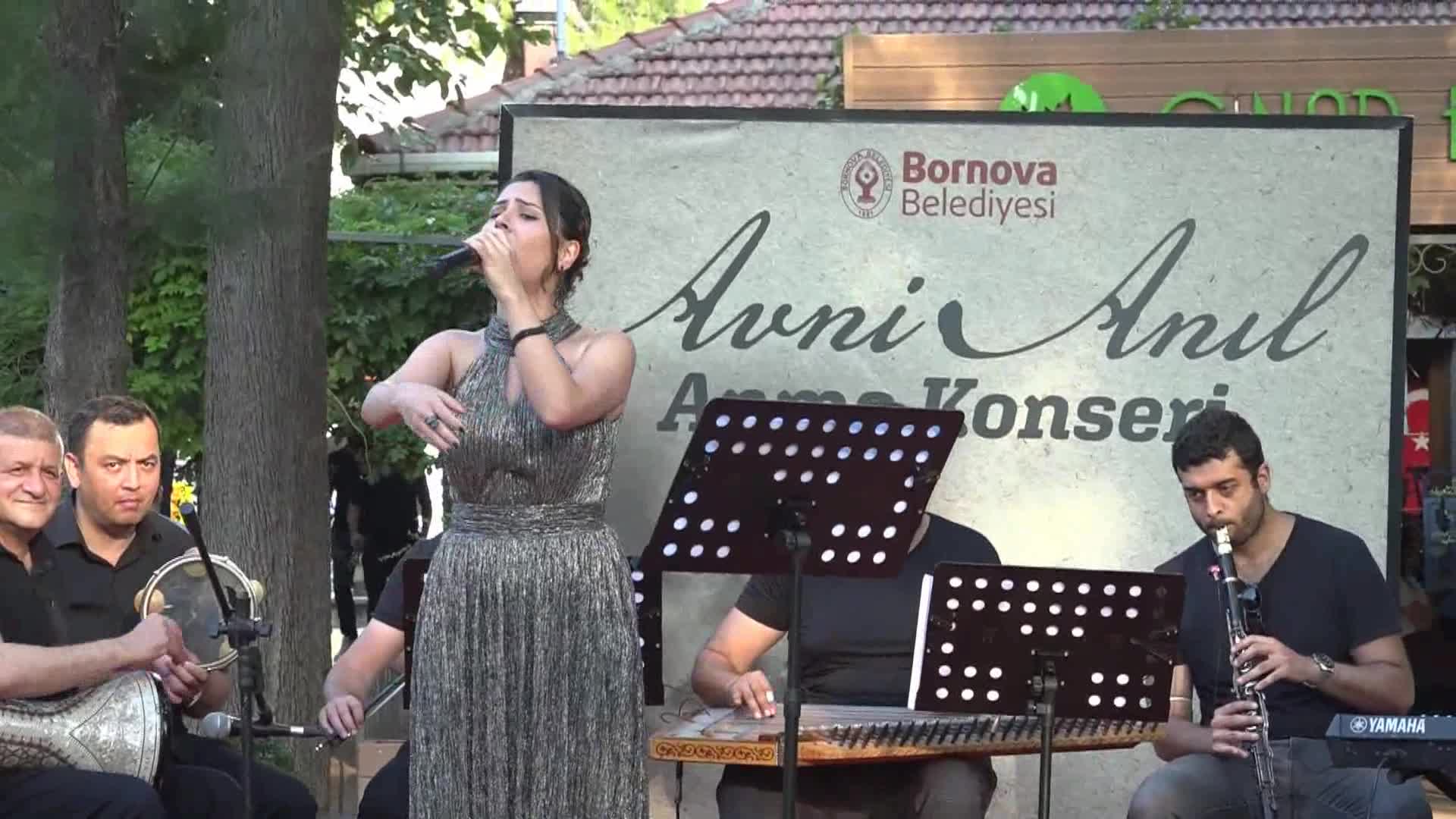 AVNİ ANIL BORNOVA’DA ANILDI