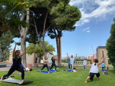 İZMİR BÜYÜKŞEHİR’DEN  YOGA ETKİNLİĞİ