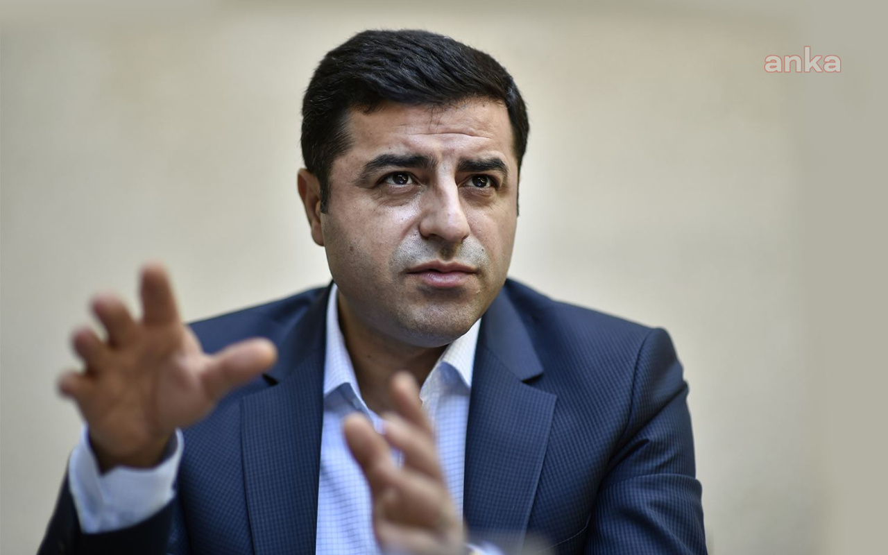 DEMİRTAŞ: "ÖFKEYE YENİLMEYECEK, DEMOKRATİK MÜCADELEMİZDEN, BARIŞ ARAYIŞIMIZDAN ASLA VAZGEÇMEYECEĞİZ"
