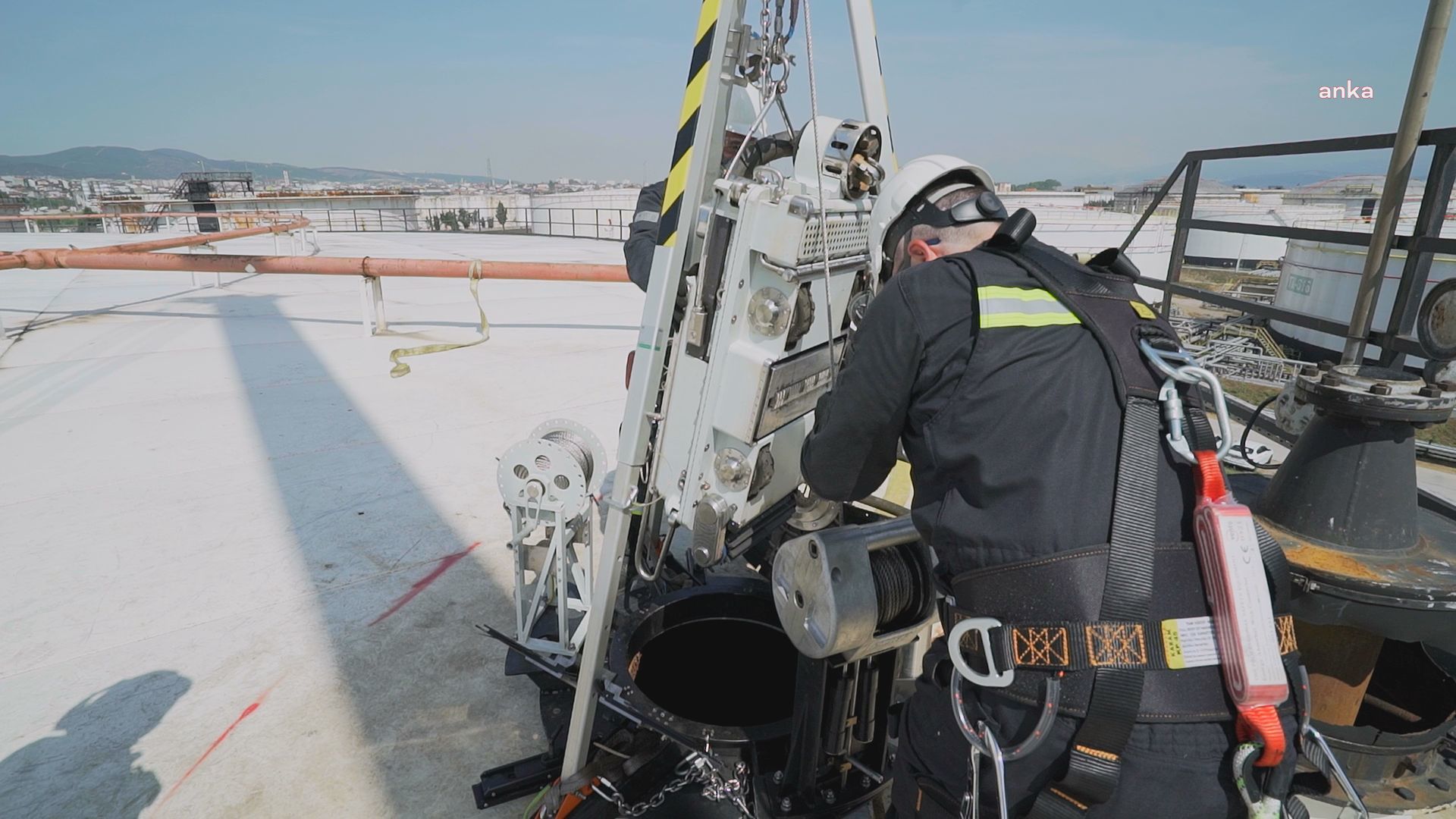 TÜPRAŞ ROBOTİK SİSTEM İLE EMNİYETLİ VE TASARRUFLU MODELE GEÇTİ