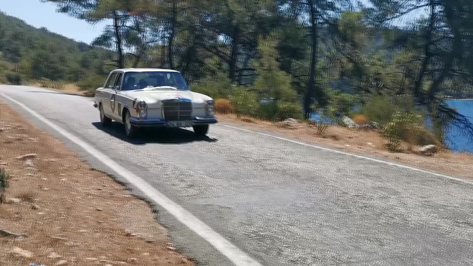 KLASİK OTOMOBİLLER BODRUM’DA YARIŞIYOR