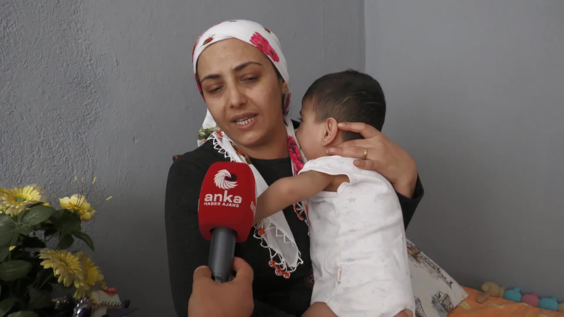 SMA HASTASI MİNİK HAMZA'NIN ANNESİ: "KİLO ALMASIN DİYE YEDİREMİYORUM"