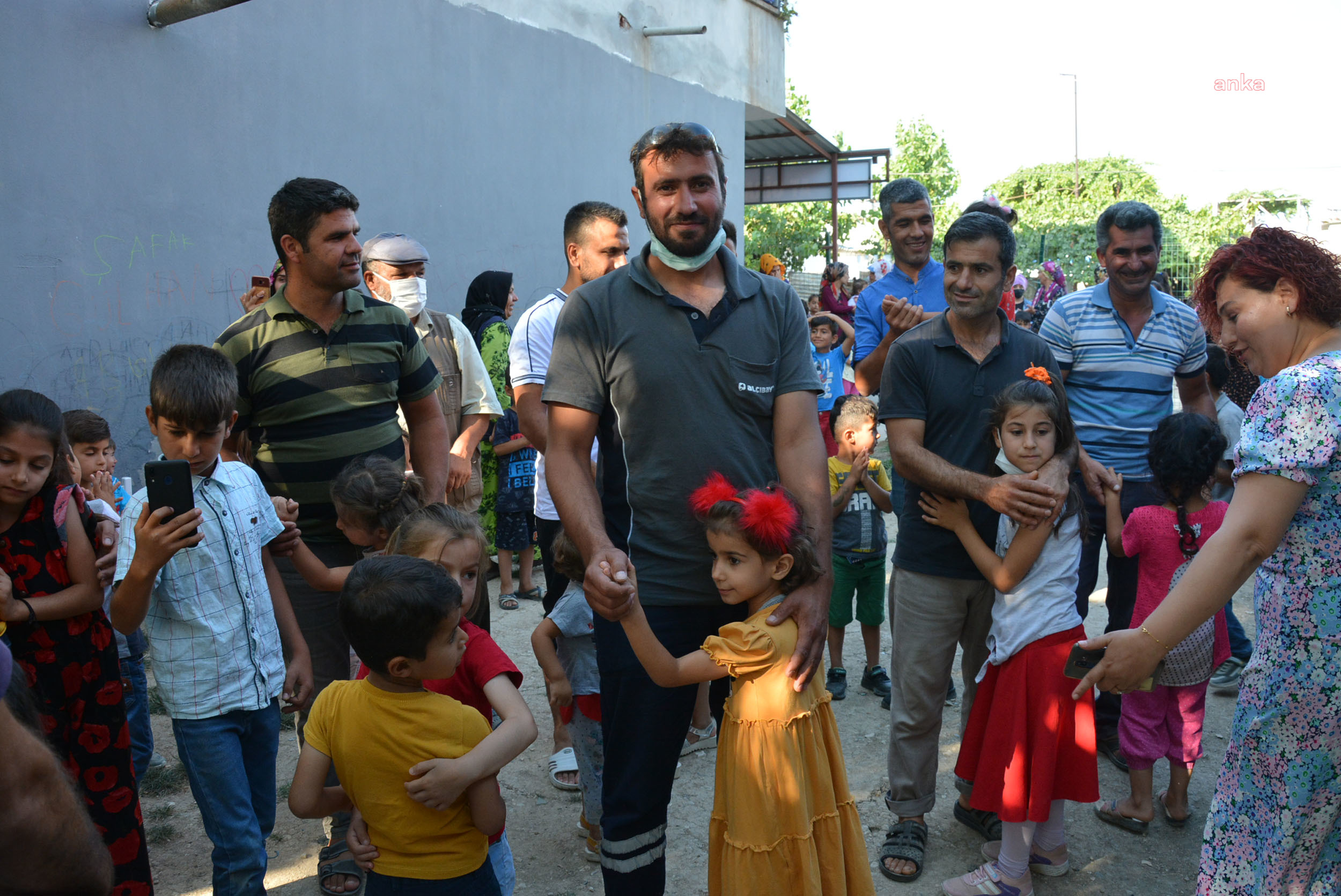 MERSİN BÜYÜKŞEHİR, ÖZEL GÜNLERDE FARK YARATIYOR