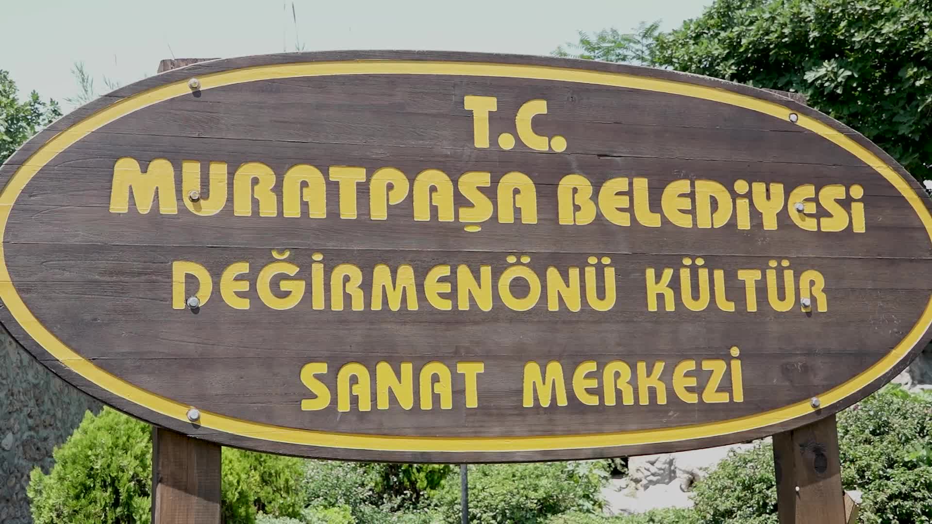 MURATPAŞA BELEDİYESİ SANAT KURSU ÖĞRENCİLERİ ÇALDI, MAHALLE SAKİNLERİ EŞLİK ETTİ