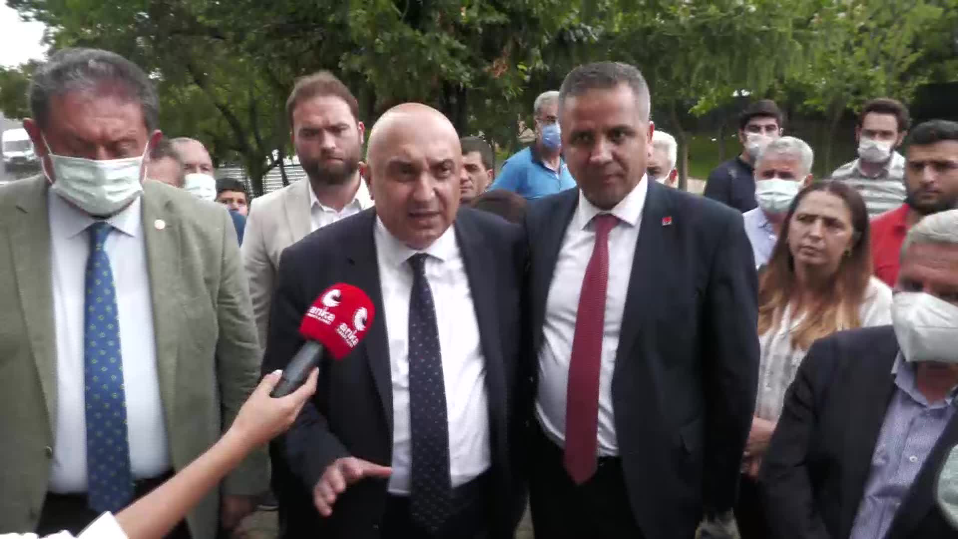 CHP'Lİ ÖZKOÇ ESENLER'DE: AKP İKTİDARI NEREDE BİR YEŞİL ALAN, BİR MEYDAN VARSA ORAYI RANT ALANINA ÇEVİRMEKTE KESİN KARARLI