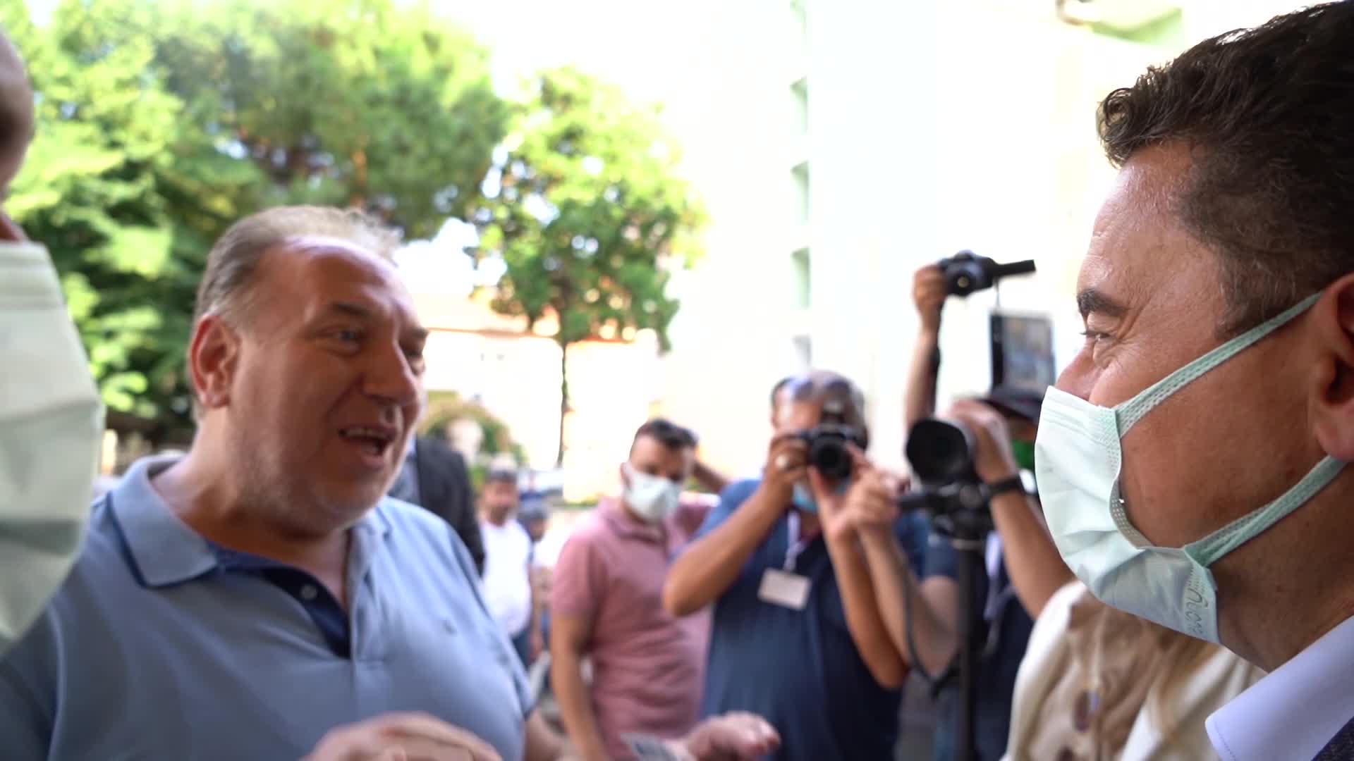 KAHVEHANECİDEN YASAK TEPKİSİ: "NEDİR ÇEKTİĞİMİZ, BIKTIK"
