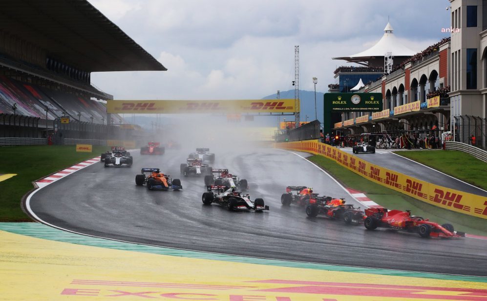 FORMULA 1 YARIŞLARI EKİM AYINDA TÜRKİYE'DE