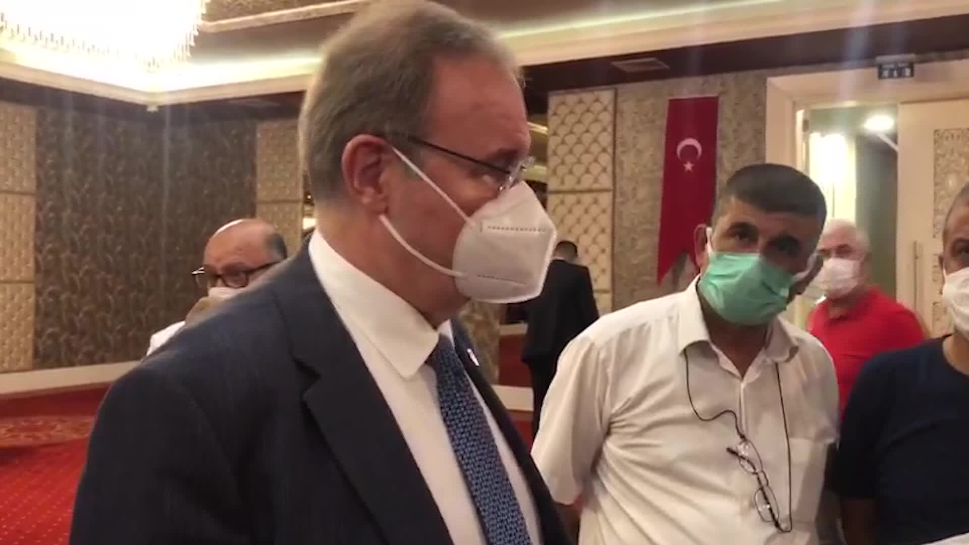 ÖZTRAK’TAN, ŞEHİR HASTANELERİNİN DEVRİNE TEPKİ: "TÜRK VATANDAŞLARI HİZMETİN KARŞILIĞINI DÖVİZLE DIŞARIYA ÖDEYECEK"